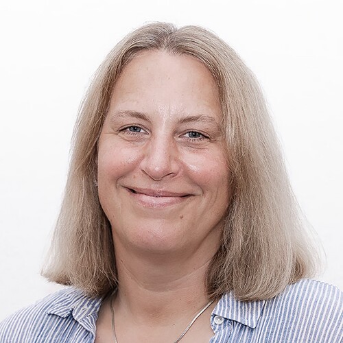 Dr. Tina Dettmer
